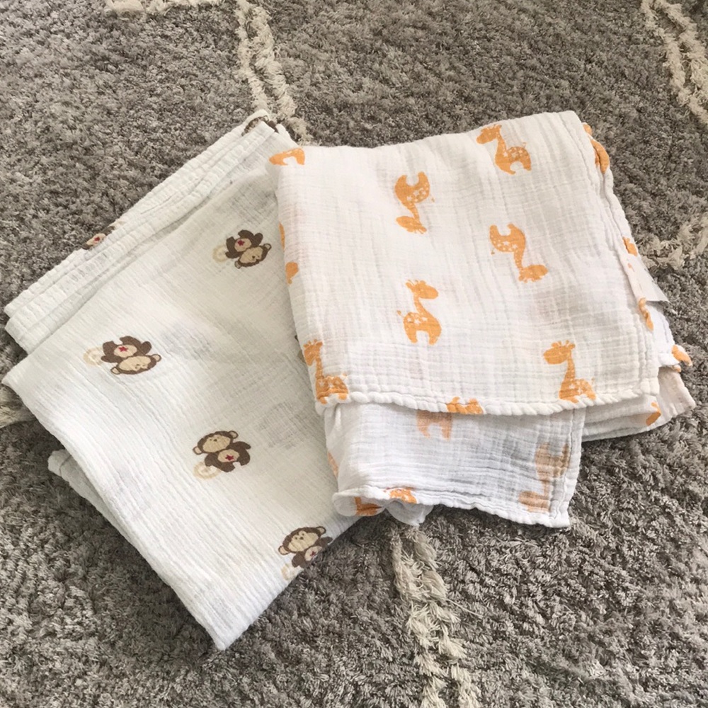 2 Aden + Anais blankets